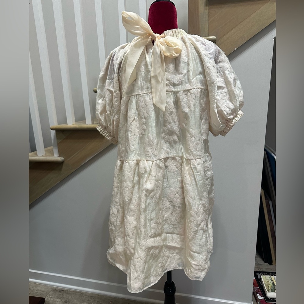 Armoire Elegant Cream Mini Dress - Picture 3 of 4